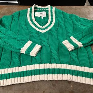 Women’s Aerie sweater NWT. size small